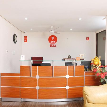 Oyo 1001 Palmtree Corporate Anna Nagar Otel Chennai Dış mekan fotoğraf