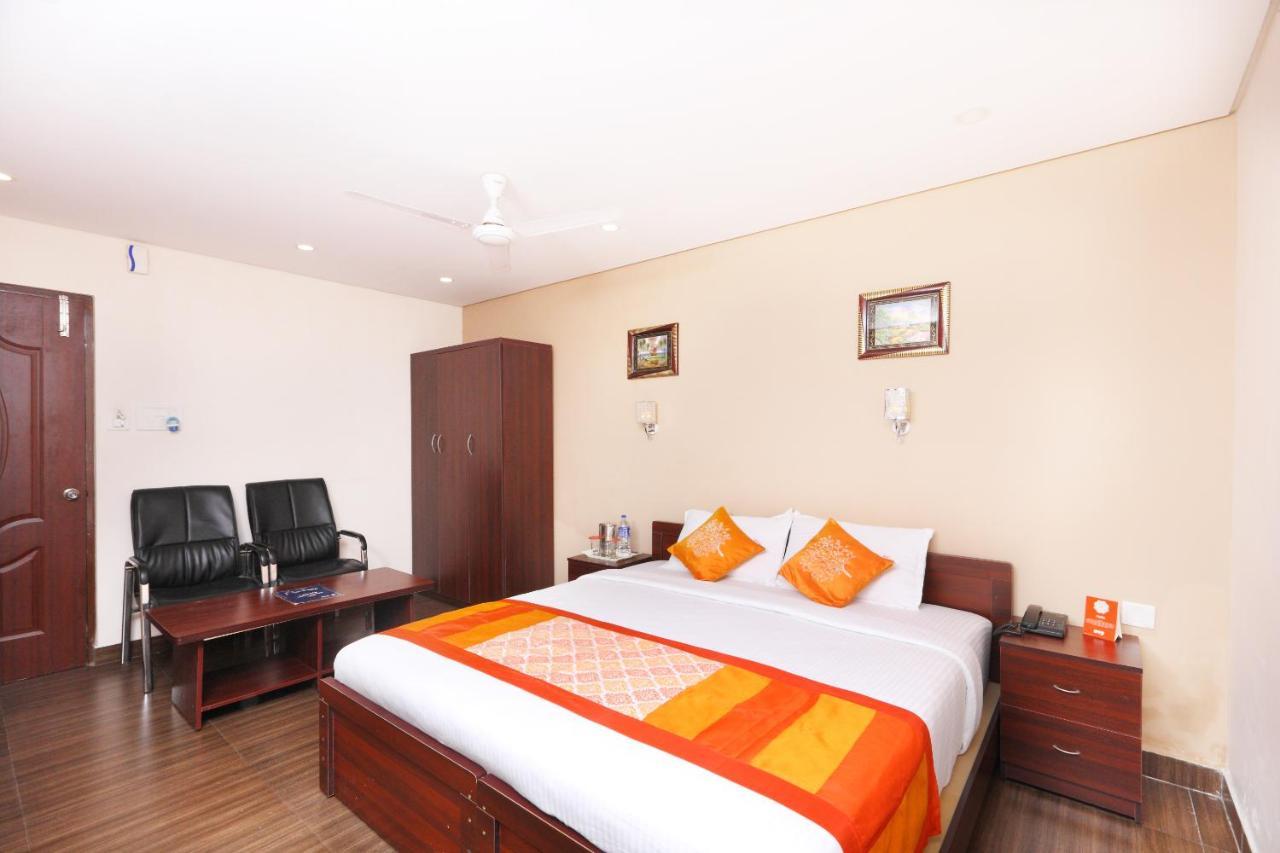 Oyo 1001 Palmtree Corporate Anna Nagar Otel Chennai Dış mekan fotoğraf