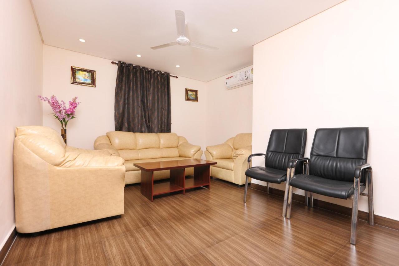 Oyo 1001 Palmtree Corporate Anna Nagar Otel Chennai Dış mekan fotoğraf