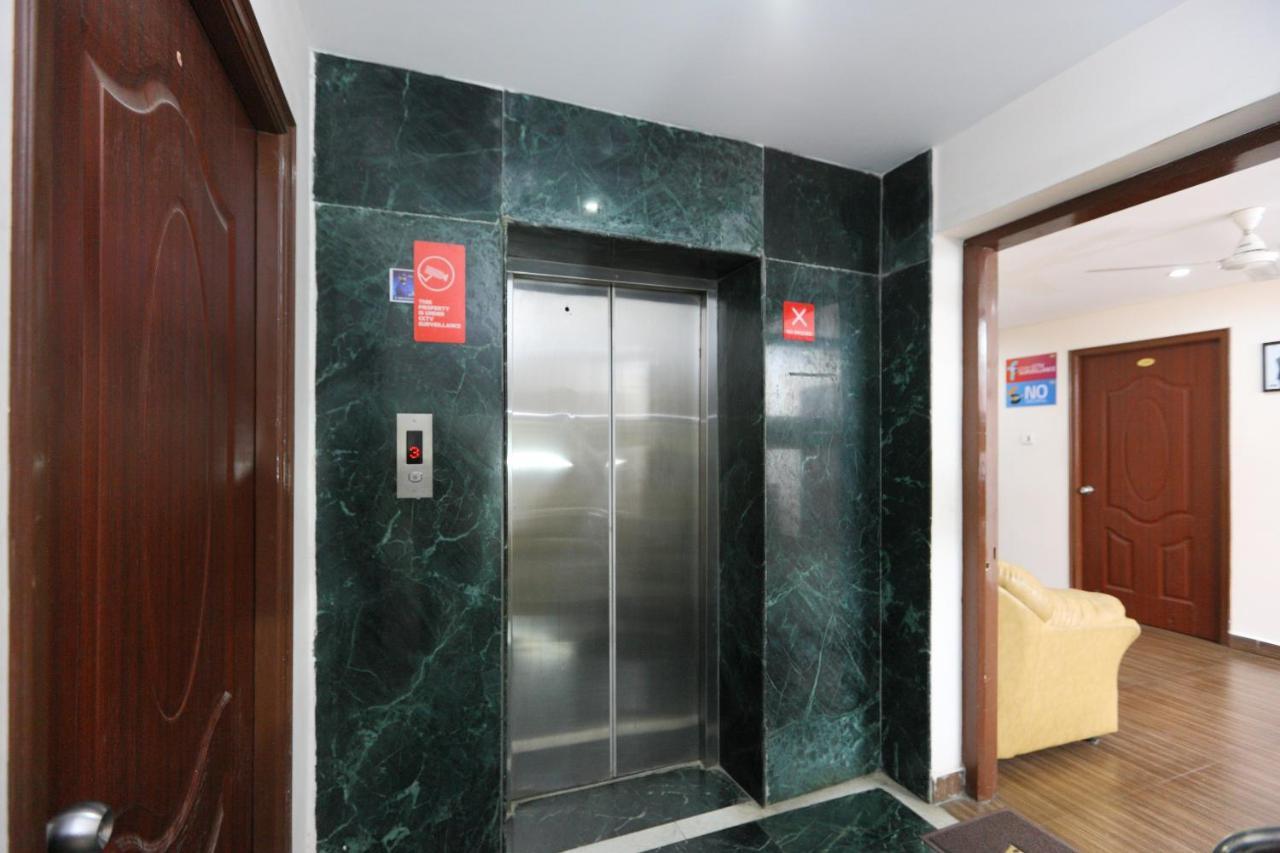 Oyo 1001 Palmtree Corporate Anna Nagar Otel Chennai Dış mekan fotoğraf